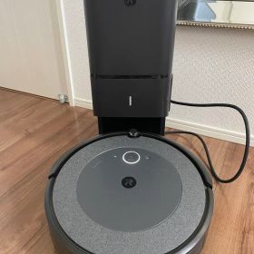 ①iRobot ルンバ i3 自動ゴミ収集機 クリーンベース付 ロボット掃除機