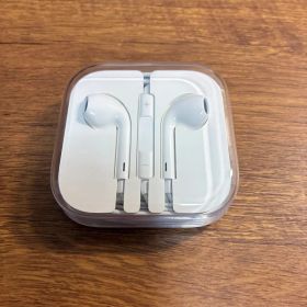 純正 Apple EarPods 3.5mmプラグ 本体 未使用