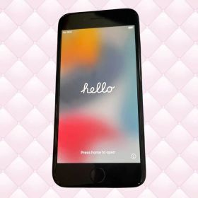 な*ん様 iPhone7 32GB ブラック 本体