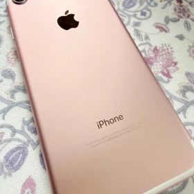Apple iPhone 7 ローズゴールド 本体