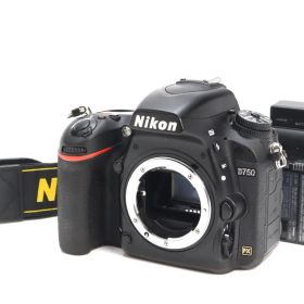 A (美品) Nikon ニコン D750 ボディ シャッター数 13,800枚 初期不良返品対応 77-225