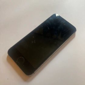 中古 Apple iPhone SE シルバー 128GBソフトバンク