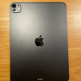 11インチ iPad Pro M4 Wi-Fi 256GB +マジックキーボード