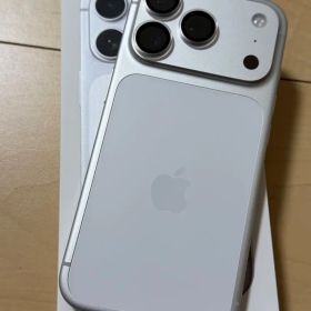 iPhone 17pro シルバー 256GB