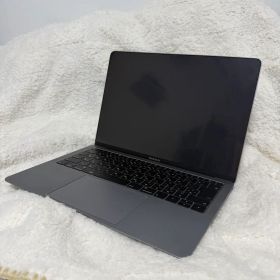 u*7様 MacBook Air 2018