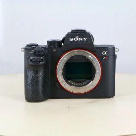 【中古】 (ソニー) SONY α7RIII(ILCE-7RMIII) ボディ 海外モデル【中古カメラ デジタル一眼】 ランク：C