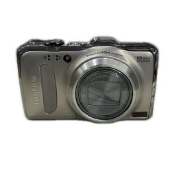 デジタルカメラ FUJIFILM FinePix F550EXR【中古】