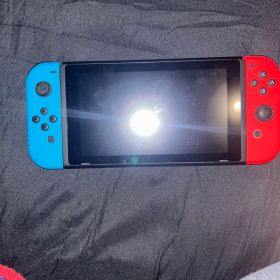Nintendo Switch 本体 ネオンブルー ネオンレッド