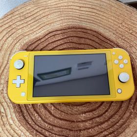 Nintendo Switch ライト イエロー 本体①