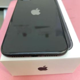 Apple iPhone 11 本体 ブラック 128GB