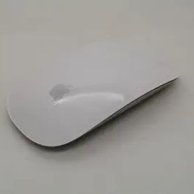 【中古】Apple Magic Mouse 2 (2015) シルバー MLA02J/A【札幌】保証期間１週間