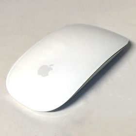【中古】 Apple Magic Mouse 2 MLA02J/A (A1657) 周辺機器 / 発売時期2015年〜
