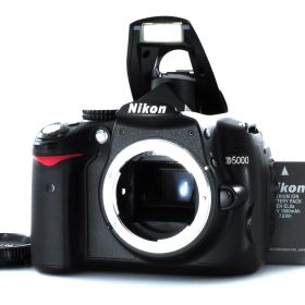 撮影枚数7,799枚【ニコン】Nikon D5000 デジタル一眼レフカメラ + バッテリー #U647A