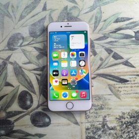 iPhone 8ゴールド 64GB SIMロック解除済み