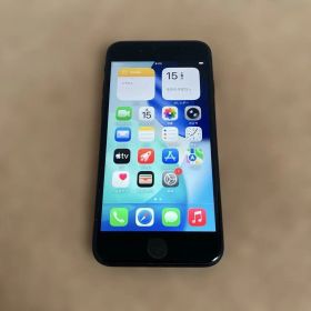 1172【早い者勝ち】電池ほぼ新品☆iPhoneSE3 64GB SIMフリー☆