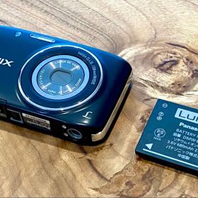 【美品】Panasonic LUMIX DMC-S2 デジタルカメラ コンデジ