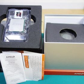AMD Ryzen 9 3900X (クーラー付き）