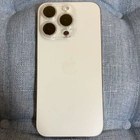 iPhone15pro 128GB ホワイトチタニウム
