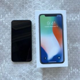 Apple iPhone X シルバー 本体 箱付き 64GB