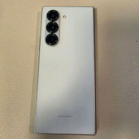 Samsung Galaxy Z Fold6 本体 simフリー