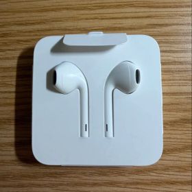 「純正品」 Apple EarPods（Lightning端子）イヤホン