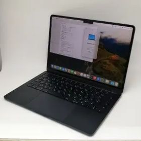 【中古】Apple MacBook Air 13インチ M2(CPU:8C/GPU:8C) 8GB/256GB ミッドナイト MLY33J/A (M2,2022)【戸塚】保証期間１ヶ月【ランクB】