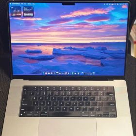 MacBook Pro 16インチ M1 Pro 16/512 USキーボード