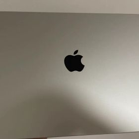 MacBook Pro 16インチ M1 Max ／32GB／1TB