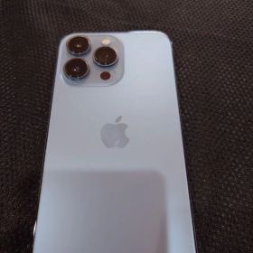 Apple iPhone 13 Pro 本体