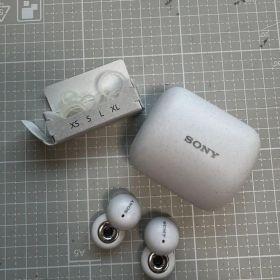 ジャンクSONY LinkBuds 本体 ホワイト WF-L900