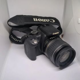 Canon EOS Kiss Digital N EFS 18-55mm