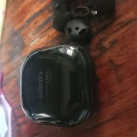 Samsung Galaxy Buds Live 本体 ブラック