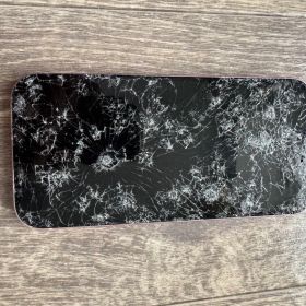 Apple iPhone 15 256GB ピンク 本体 ジャンク