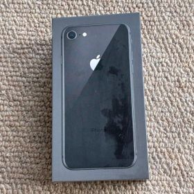 Apple iPhone 8 64GB Space Gray 本体