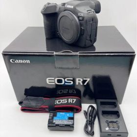 ☆美品【Canon】EOS R7 ボディキヤノン キャノン