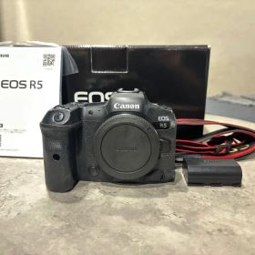 Canon EOS R5 本体
