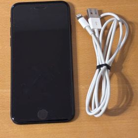 iPhone SE 第2世代 Apple ブラック ケーブル付 USED 美品②