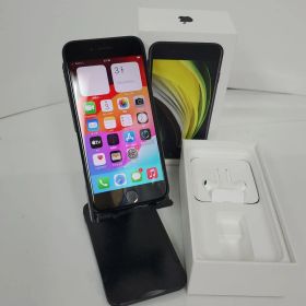 Apple iPhone SE2 (MX9R2)・スマホ・第2世代・ブラック・SIMロックあり・DOCOMOキャリア・64GBiOS 17.2.1 #002970