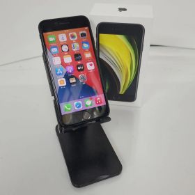 Apple iPhone SE2 (MX9R2)・スマホ・第2世代・ブラック・SIMロックあり・DOCOMOキャリア・64GBiOS 17.1.2 #002969