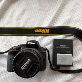 Nikon D5300 デジタル一眼レフカメラ 本体