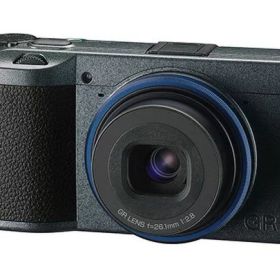 【ポイント10倍】 リコー デジタルカメラ RICOH GR IIIx Urban Edition [画素数：2424万画素(有効画素) 撮影枚数：200 枚] 【P10倍】
