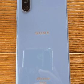 SO-52B Sony Xperia 中古品本体 ブルー