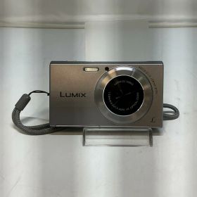 Panasonic デジタルカメラ DMC-FH10 シルバー【中古】