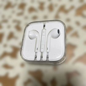 Apple EarPods 3.5mmプラグ 有線イヤホン