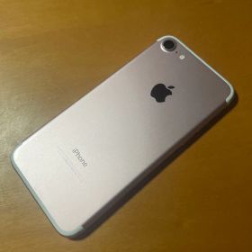 iPhone7 32GB SIMフリー 割れなし バッテリー最大容量73%