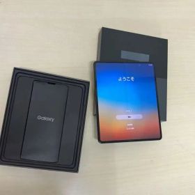 Galaxy Z Fold3 5G AU版 / 動作確認済み / バッテリー良好 C050102