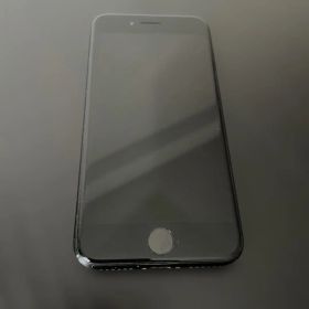 Apple iPhone SE 本体 ブラック 背面ガラス割れあり