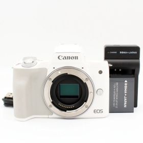 わずかシャッター数12000枚以下【新品級】CANON EOS Kiss M ボディー ホワイト#0716