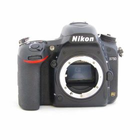 【中古】 (ニコン) Nikon D750 ボデイ【中古カメラ デジタル一眼】 ランク：B