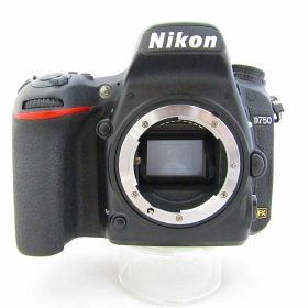 【中古】 (ニコン) Nikon D750 ボディ【中古カメラ デジタル一眼】 ランク：B-